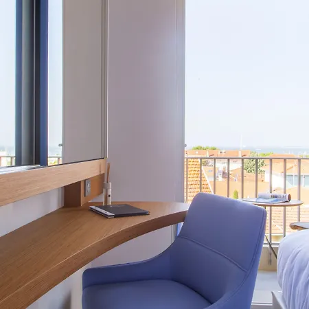 Szálloda Western Le Port 3*