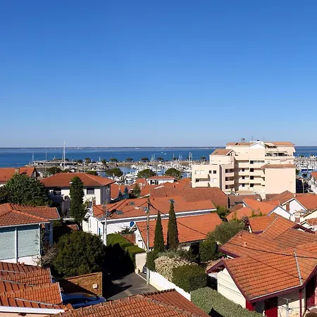 Western Le Port