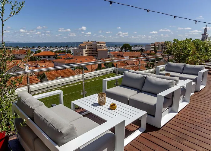 Hotel Western Le Port 3*