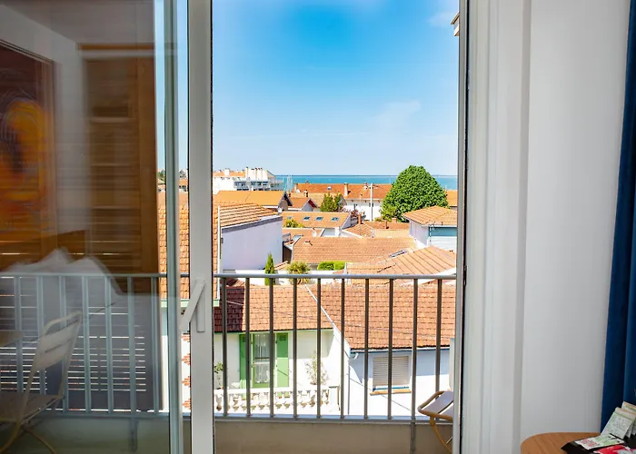 Western Le Port Hotell